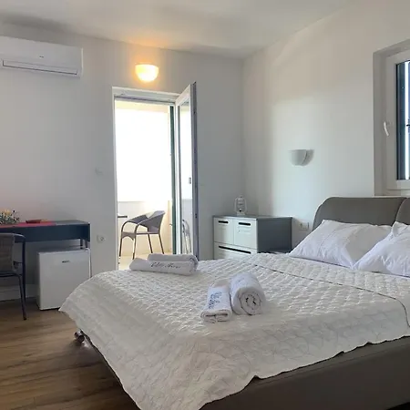 Appartamento Imotski Am Blauen See Apartment With 2 Bedrooms 2 Bathrooms