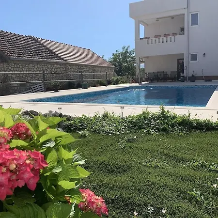 Imotski Am Blauen See Apartment With 2 Bedrooms 2 Bathrooms Appartamento *