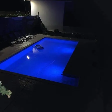 Imotski Am Blauen See Apartment With 2 Bedrooms 2 Bathrooms Appartamento